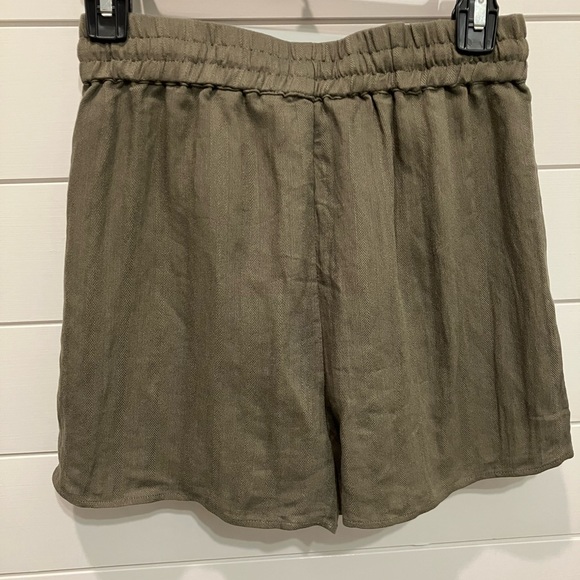 NWOT Linen Shorts - Picture 2 of 5